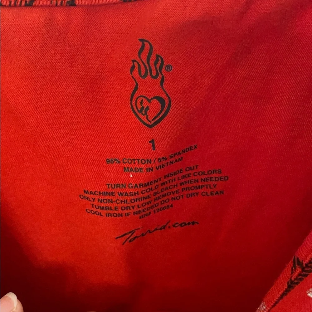 Torrid Musical Camisole - Picture 4 of 5